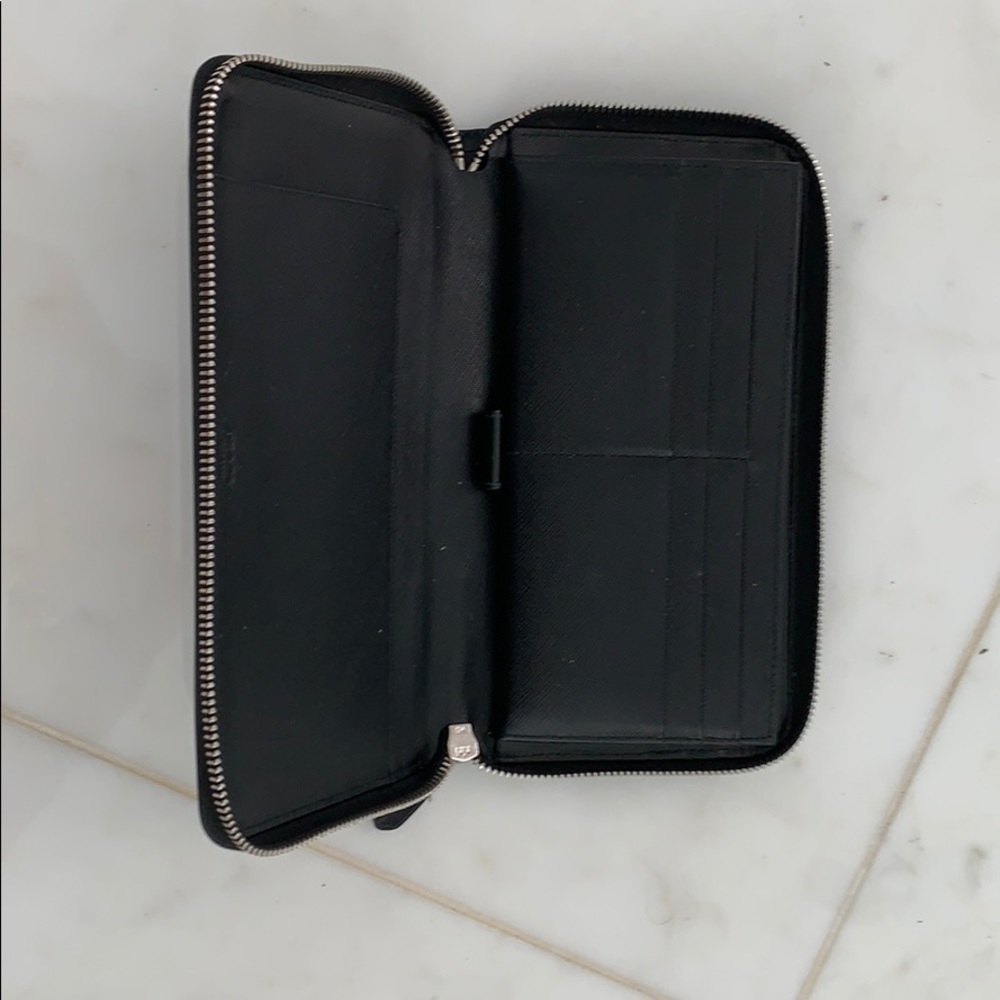 Wallet - Picture 3 of 3
